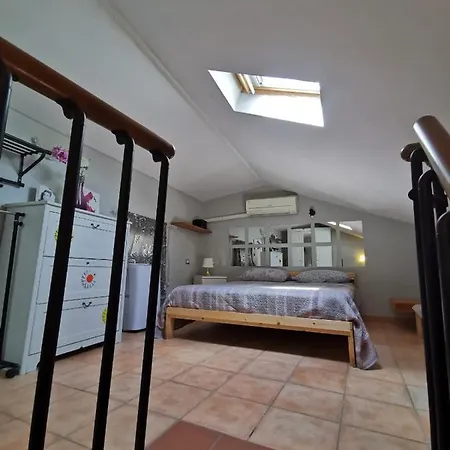 In The Center With Self Check-in Apartment *