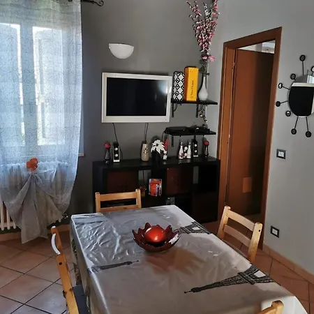 In The Center With Self Check-in Apartment Parma