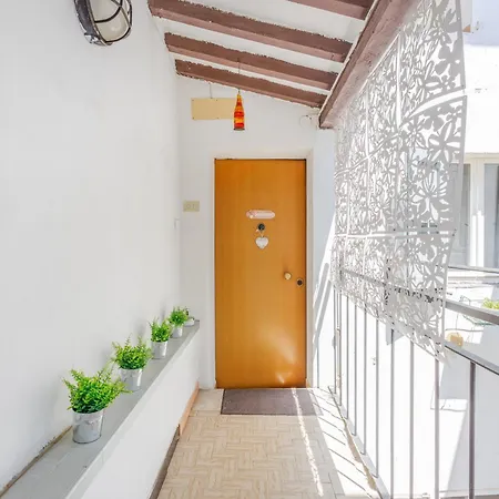 In The Center With Self Check-in Apartment Parma